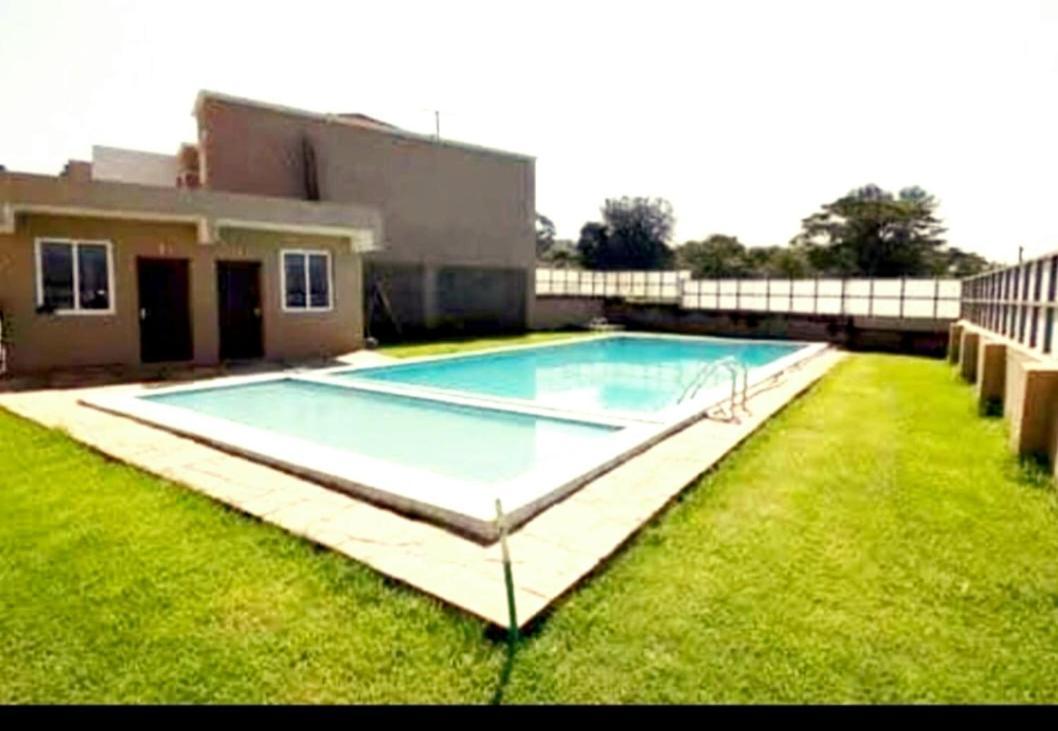 Jacky'S Milimani Suites Nakuru Exterior photo