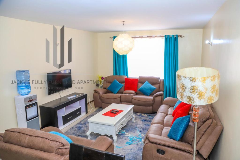 Jacky'S Milimani Suites Nakuru Exterior photo
